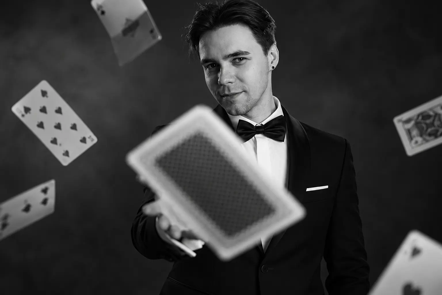 Illusionist Alexey Kalashnikov with flying playing cards